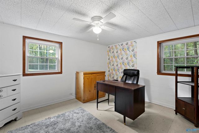 102 Baker Drive, Crossville, AL 35962