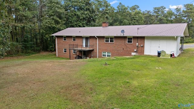 102 Baker Drive, Crossville, AL 35962