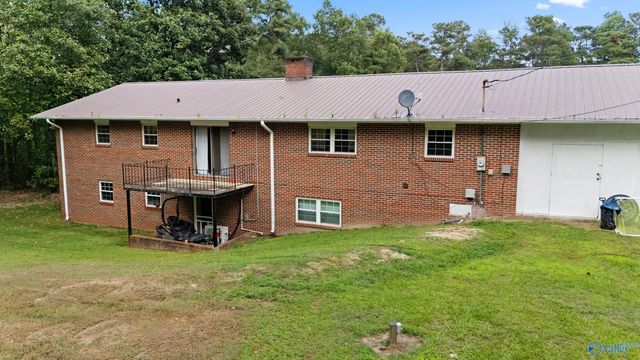 102 Baker Drive, Crossville, AL 35962