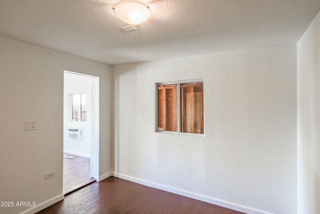 4712 N 21st Avenue, Phoenix, AZ 85015