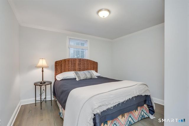 100 Gould Avenue, Fairfield, CT 06824