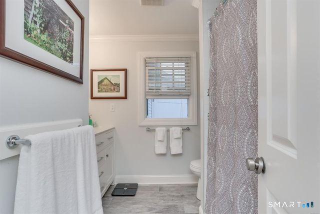 100 Gould Avenue, Fairfield, CT 06824