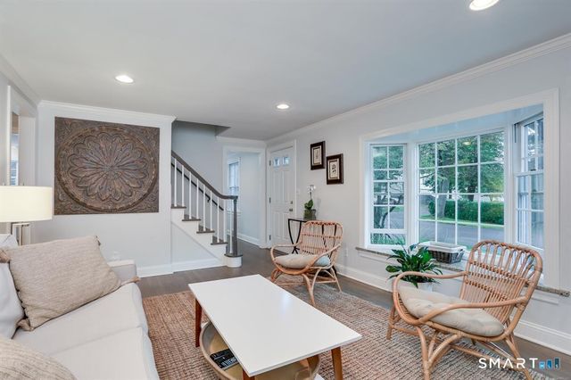 100 Gould Avenue, Fairfield, CT 06824