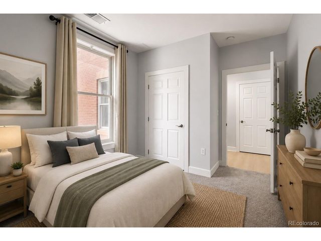 1630 N Clarkson St 204, Denver, CO 80218
