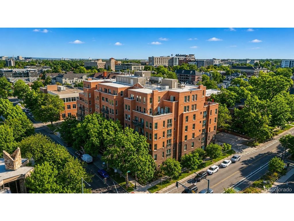 1630 N Clarkson St 204, Denver, CO 80218