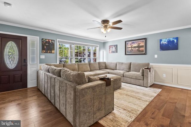 7625 3RD ST, Pasadena, MD 21122