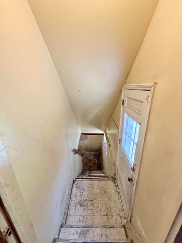 15339 Sussex Street, Wayne City, MI 48227