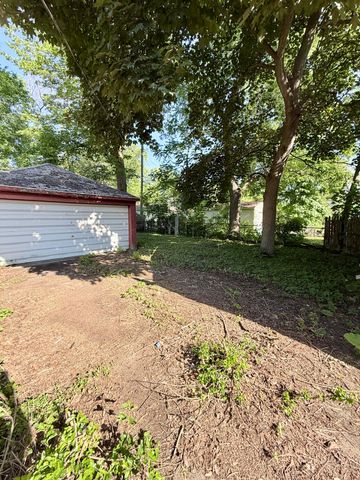 15339 Sussex Street, Wayne City, MI 48227