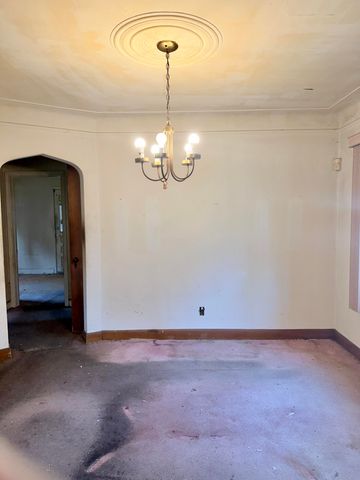 15339 Sussex Street, Wayne City, MI 48227