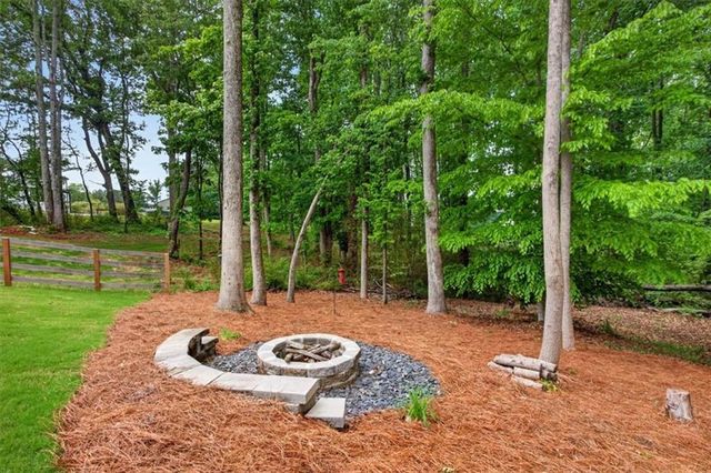 3585 Univeter Road, Canton, GA 30115