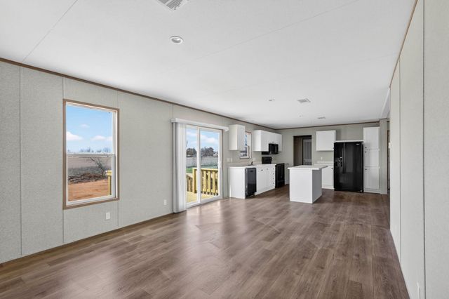 309 Rhett Court, Aurora, TX 76078