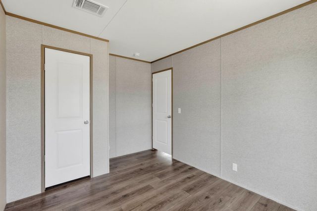 309 Rhett Court, Aurora, TX 76078