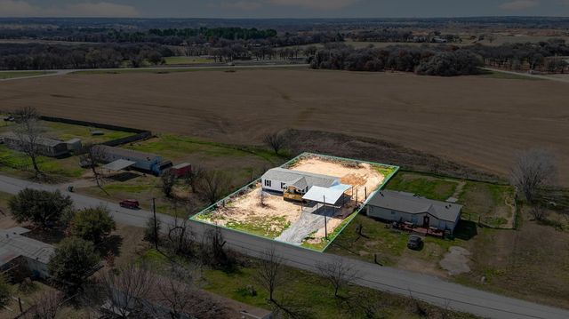 309 Rhett Court, Aurora, TX 76078