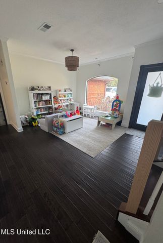 1703 Roswell Street, Pascagoula, MS 39581