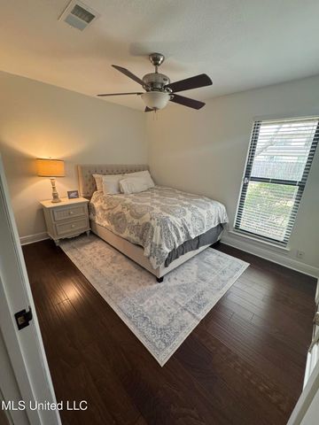 1703 Roswell Street, Pascagoula, MS 39581