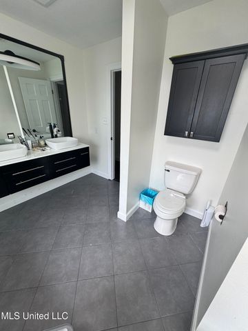 1703 Roswell Street, Pascagoula, MS 39581