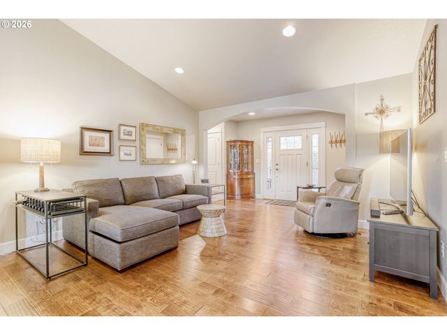 10245 Sw 80TH Ave, Portland, OR 97223