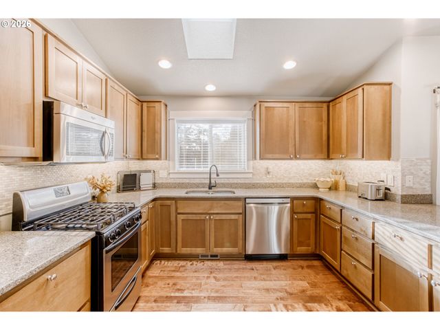 10245 Sw 80TH Ave, Portland, OR 97223