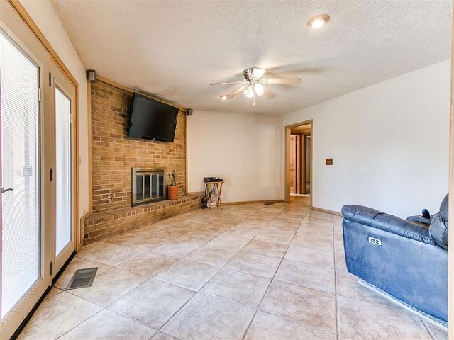 7416 NW 104th Street, Oklahoma City, OK 73162