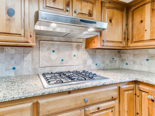 7416 NW 104th Street, Oklahoma City, OK 73162