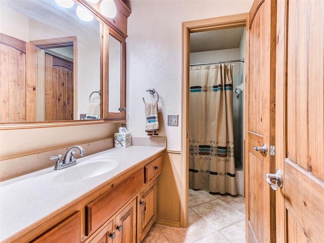 7416 NW 104th Street, Oklahoma City, OK 73162