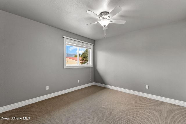 123 S Lincoln Ave, Sandpoint, ID 83864