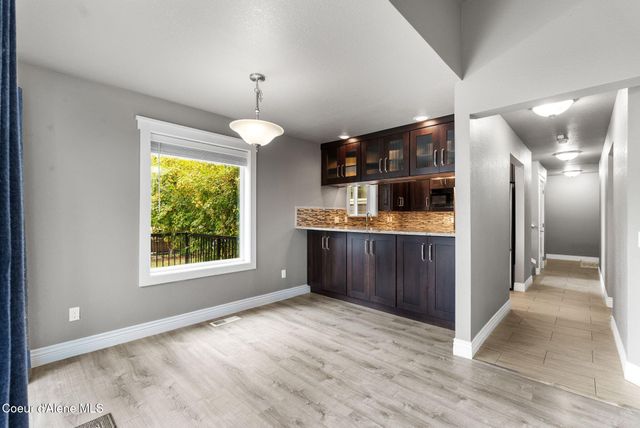 123 S Lincoln Ave, Sandpoint, ID 83864