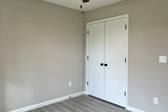 1110 Brook Court, Franklin, KY 42134