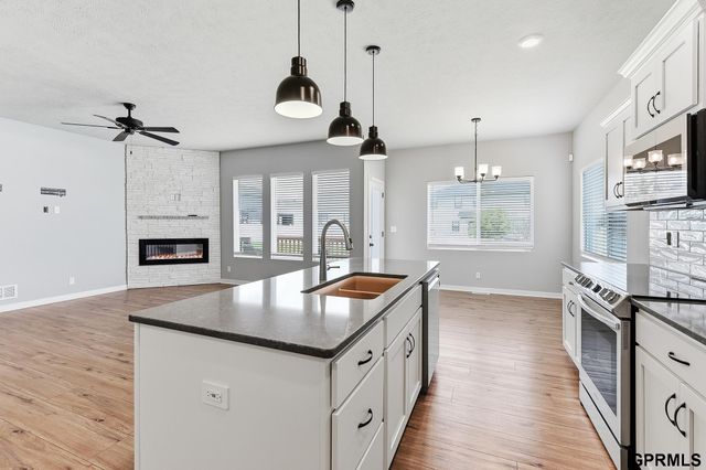19864 Birch Avenue, Gretna, NE 68028