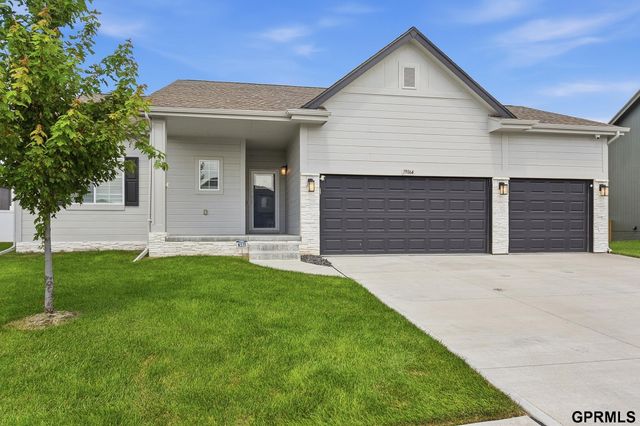 19864 Birch Avenue, Gretna, NE 68028