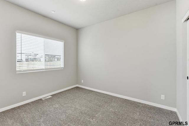 19864 Birch Avenue, Gretna, NE 68028
