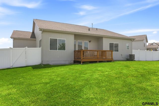 19864 Birch Avenue, Gretna, NE 68028