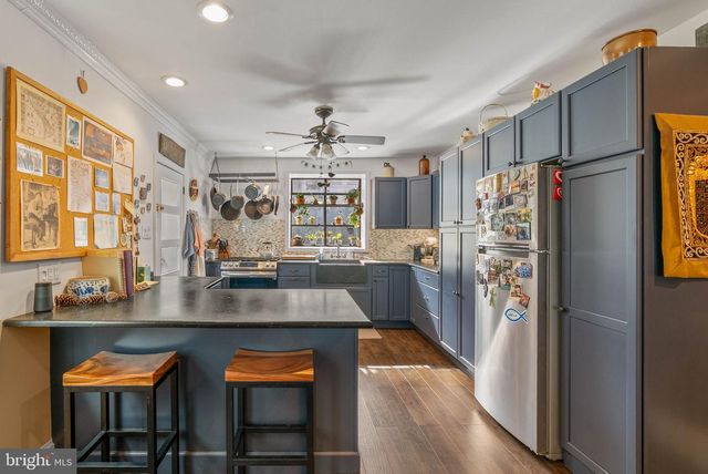 230 MORRIS ST, Philadelphia, PA 19148