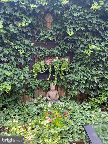 230 MORRIS ST, Philadelphia, PA 19148