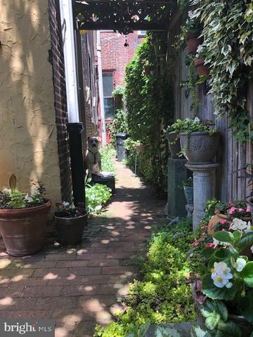 230 MORRIS ST, Philadelphia, PA 19148