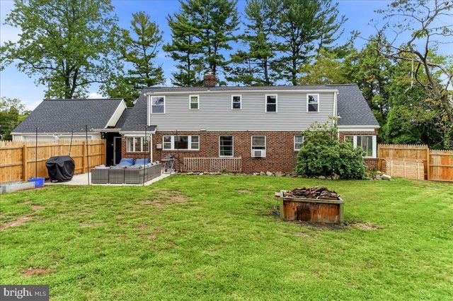 140 W 7TH AVE, Trappe, PA 19426