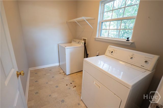 492 Golden Grove Lane, Richmond Hill, GA 31324