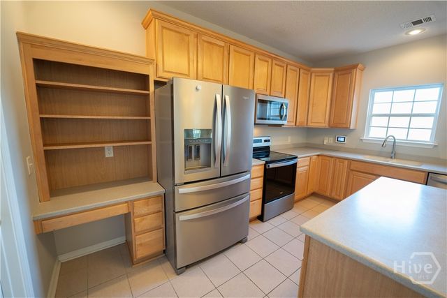 492 Golden Grove Lane, Richmond Hill, GA 31324