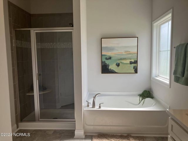 5708 Sloop Court, New Bern, NC 28560