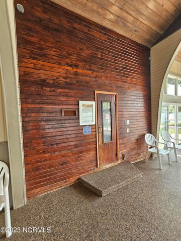 5708 Sloop Court, New Bern, NC 28560