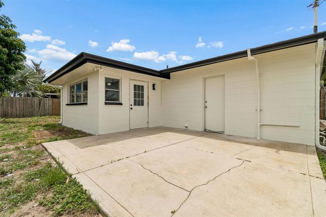 11555 63RD AVENUE, Seminole, FL 33772