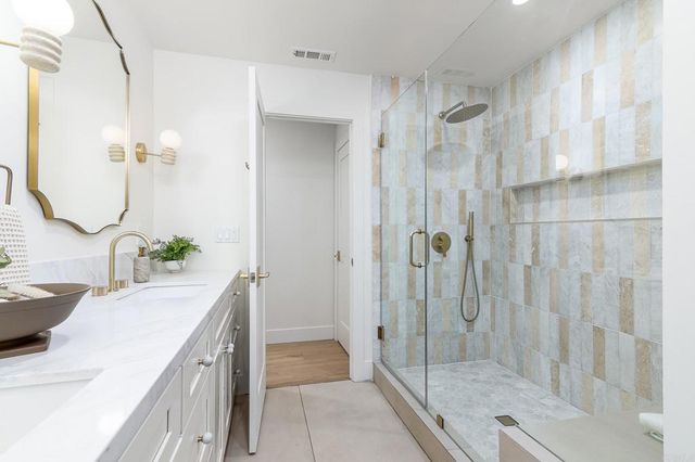 602 Fresca St, Solana Beach, CA 92075
