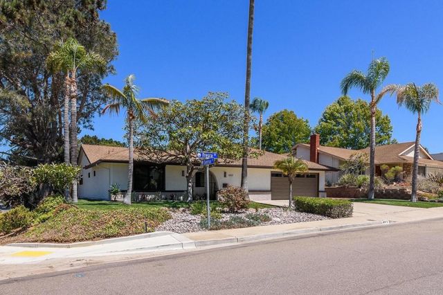 602 Fresca St, Solana Beach, CA 92075