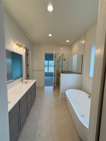 565 NW Mosaic Avenue, Waukee, IA 50263