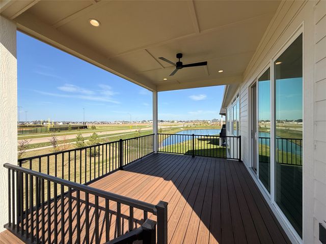 565 NW Mosaic Avenue, Waukee, IA 50263