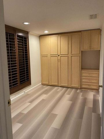 325 Sunset Drive A, Fort Lauderdale, FL 33301