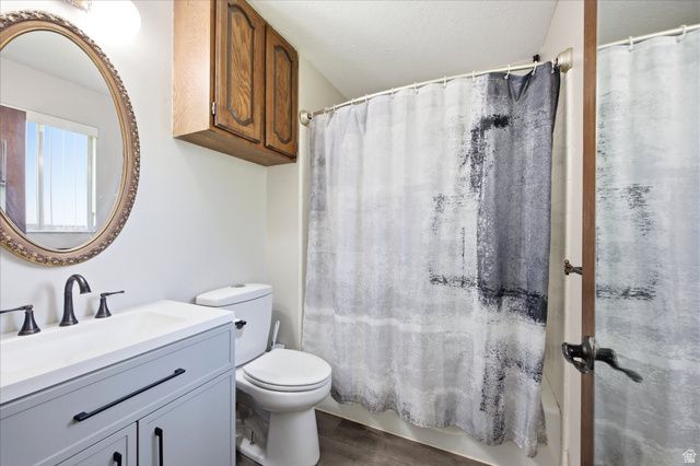 954 N 2600 W, Clinton, UT 84015