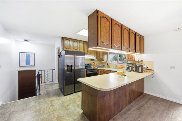 954 N 2600 W, Clinton, UT 84015