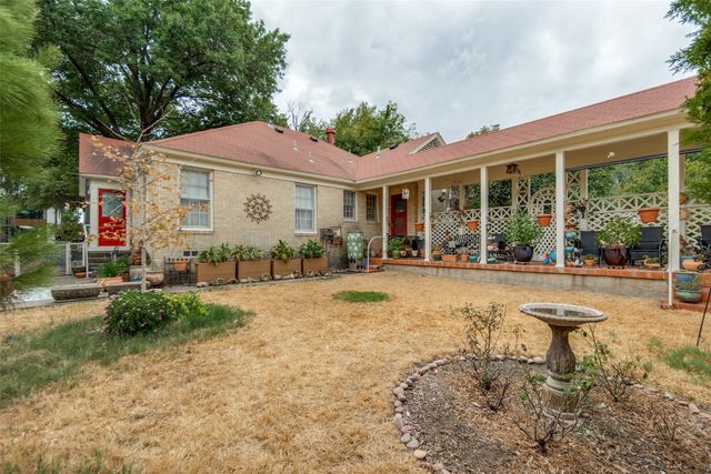 6903 Clayton Avenue, Dallas, TX 75214