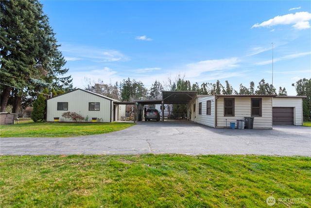 2434 & 2430 NW Alan Avenue, East Wenatchee, WA 98802